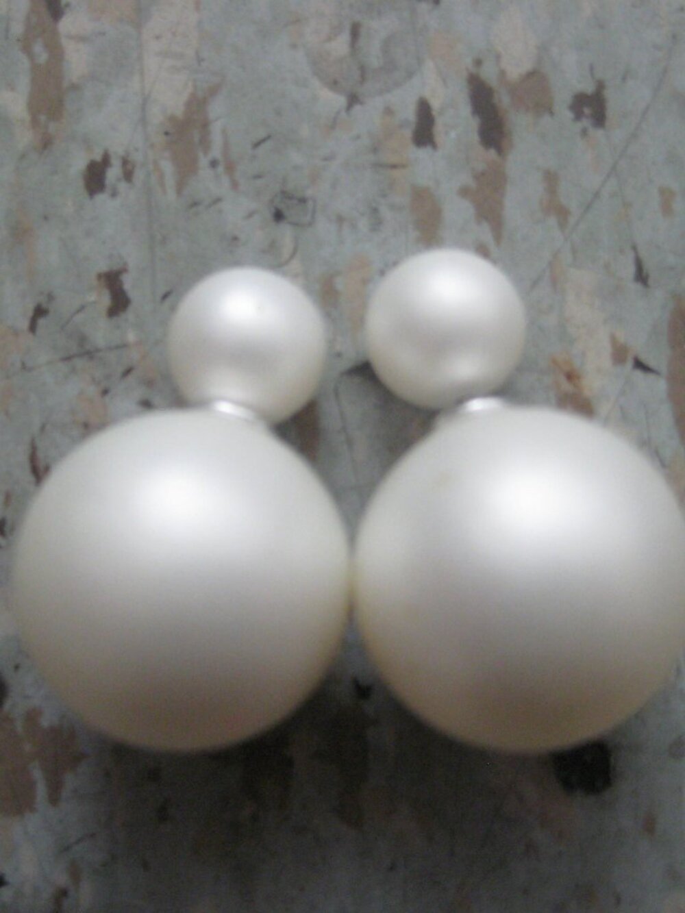 White Double-Sided Pearl Earrings
